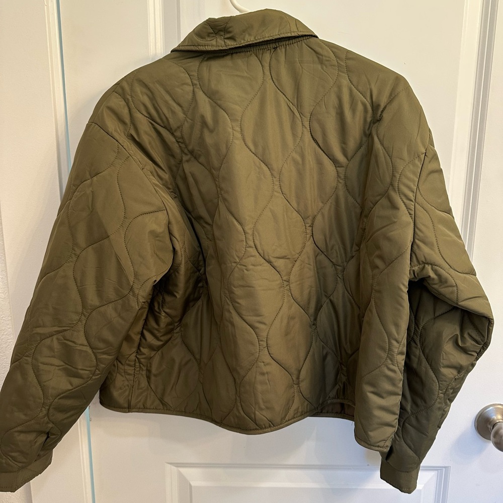 Cropped Jacket - Picture 2 of 3